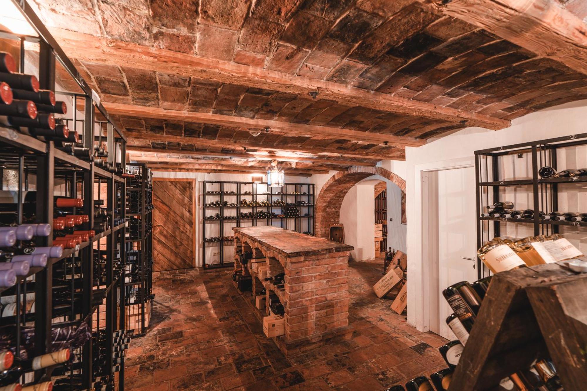 Hotel Kreuzberg Monte Croce Sexten Esterno foto