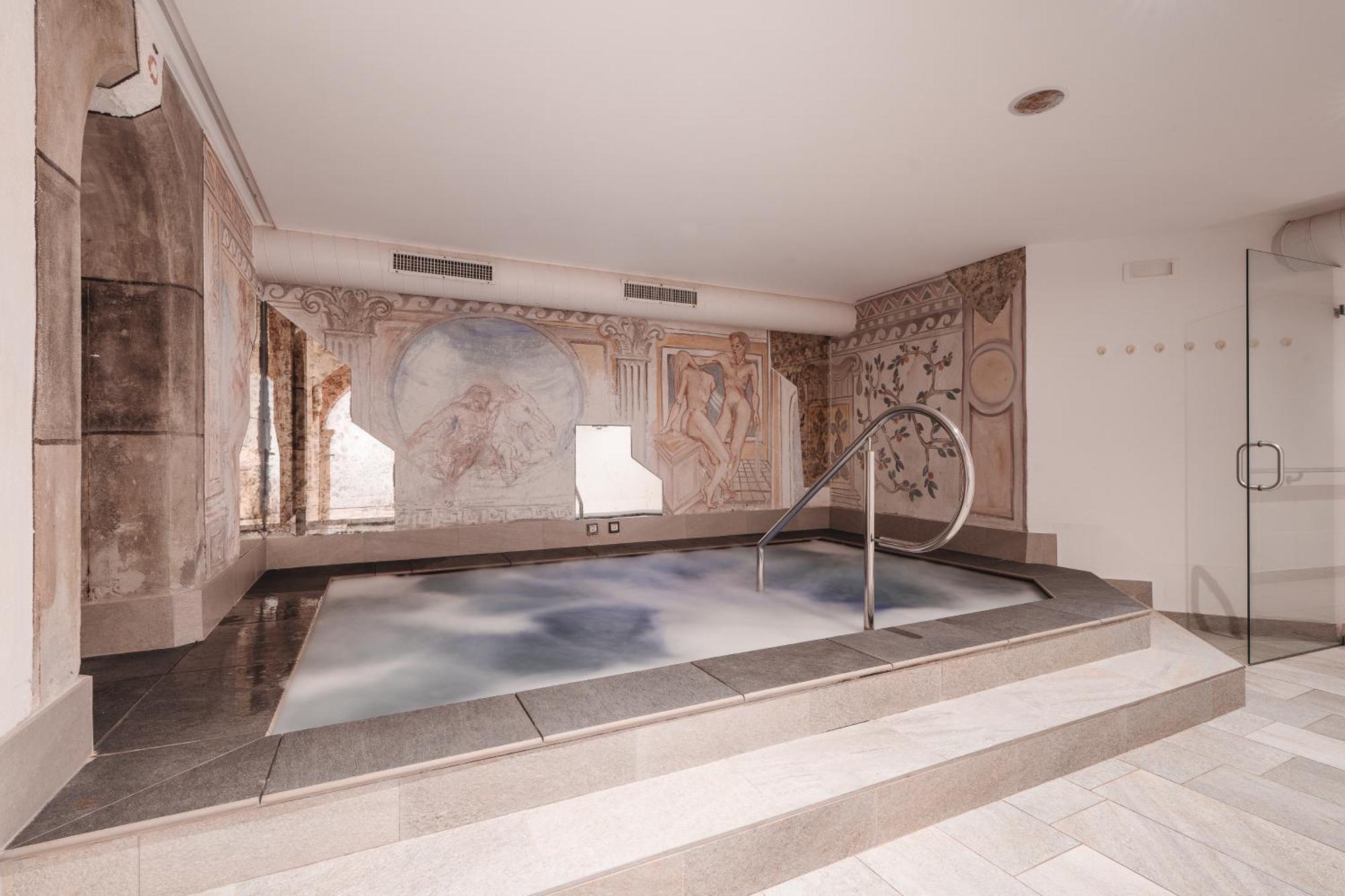 Hotel Kreuzberg Monte Croce Sexten Esterno foto